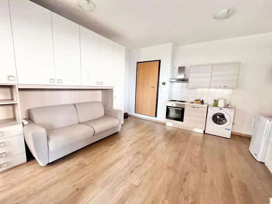 Brunori Home ローマ アパート